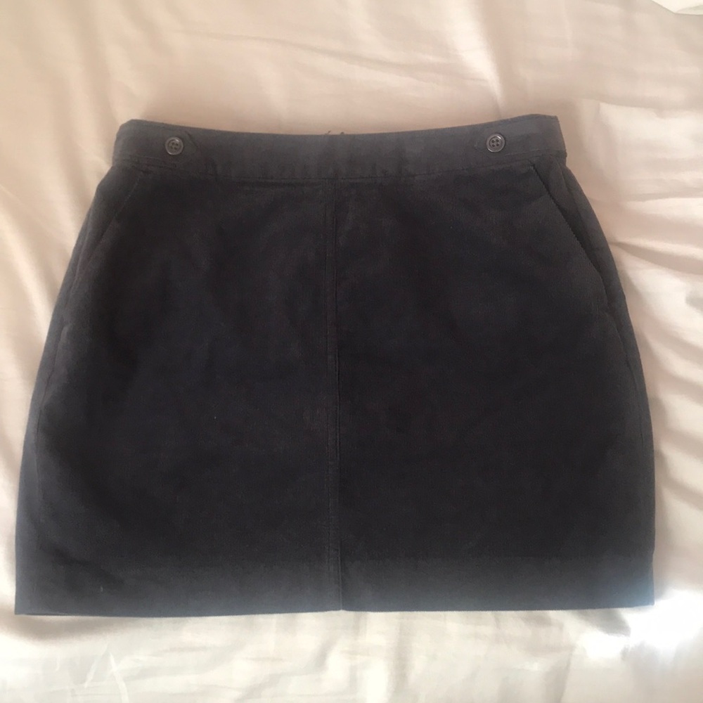 Banana Republic Gray corduroy skirt -  size 4